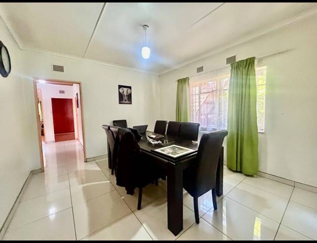 3 BEDROOM HOUSE FOR SALE IN VANDERBIJLPARK SW 1